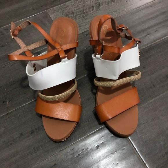 groove Shoes - Shoes⭐️